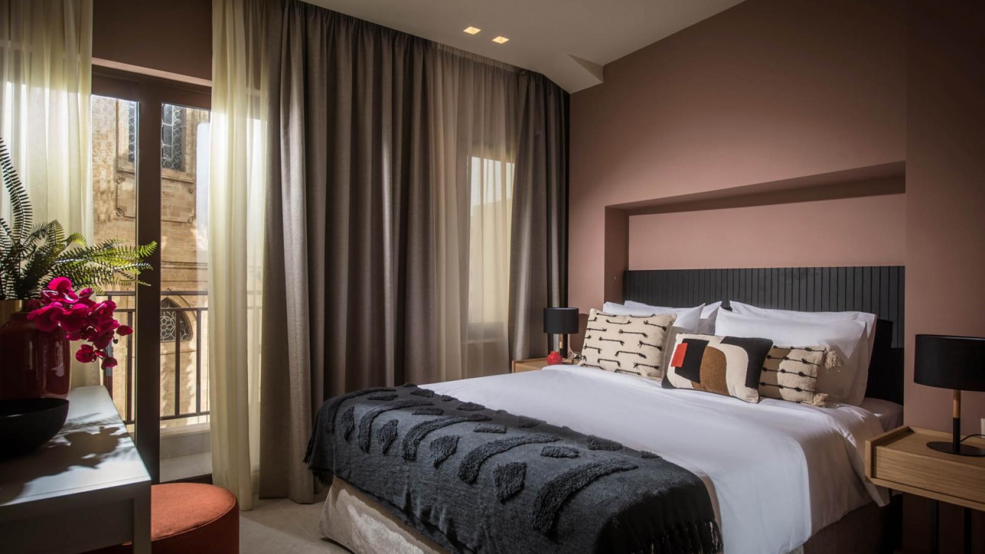Suite with City View