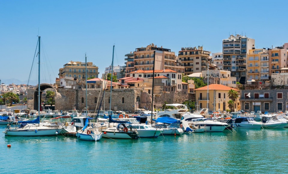 Ένα 24ωρο στο Ηράκλειο μέσα από τα μάτια ενός επισκέπτη